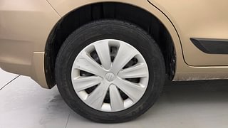 Used 2016 Maruti Suzuki Ertiga [2015-2018] VXI AT Petrol Automatic tyres RIGHT REAR TYRE RIM VIEW
