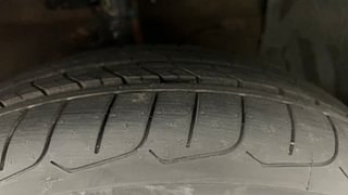 Used 2015 Maruti Suzuki Ciaz [2014-2017] ZXi Petrol Manual tyres RIGHT FRONT TYRE TREAD VIEW