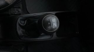 Used 2017 Hyundai Eon [2011-2018] Magna Petrol Manual interior GEAR  KNOB VIEW