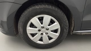 Used 2016 Volkswagen Polo [2015-2019] Trendline 1.2L (P) Petrol Manual tyres LEFT FRONT TYRE RIM VIEW