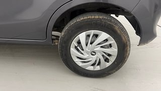Used 2017 Maruti Suzuki Alto 800 [2016-2019] Lxi (O) Petrol Manual tyres LEFT REAR TYRE RIM VIEW