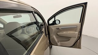 Used 2016 Maruti Suzuki Ertiga [2015-2018] VXI AT Petrol Automatic interior RIGHT FRONT DOOR OPEN VIEW