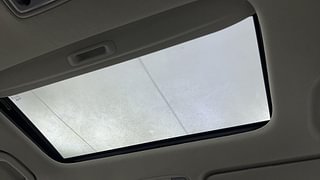 Used 2019 Kia Seltos GTX Plus DCT Petrol Automatic top_features Sunroof