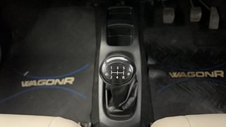 Used 2018 Maruti Suzuki Wagon R 1.0 [2010-2019] LXi Petrol Manual interior GEAR  KNOB VIEW