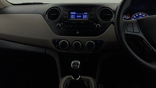 Used 2016 Hyundai Grand i10 [2013-2017] Sportz 1.2 Kappa VTVT Petrol Manual interior MUSIC SYSTEM & AC CONTROL VIEW