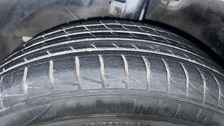 Used 2017 Maruti Suzuki Baleno [2015-2019] Alpha Petrol Petrol Manual tyres LEFT FRONT TYRE TREAD VIEW