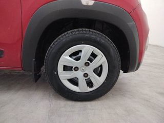 Used 2016 Renault Kwid [2015-2019] RXT Petrol Manual tyres RIGHT FRONT TYRE RIM VIEW