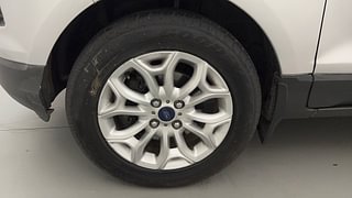 Used 2016 Ford EcoSport [2015-2017] Titanium 1.5L Ti-VCT AT Petrol Automatic tyres LEFT FRONT TYRE RIM VIEW