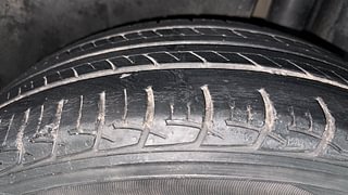 Used 2016 Maruti Suzuki Ciaz [2014-2017] VXi+ Petrol Manual tyres LEFT REAR TYRE TREAD VIEW