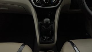 Used 2018 Maruti Suzuki Celerio VXI CNG Petrol+cng Manual interior GEAR  KNOB VIEW
