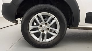 Used 2020 Renault Triber RXT Petrol Manual tyres RIGHT REAR TYRE RIM VIEW
