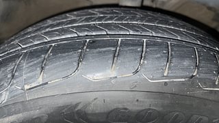 Used 2020 Kia Seltos HTX G Petrol Manual tyres RIGHT FRONT TYRE TREAD VIEW
