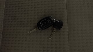 Used 2019 Hyundai Elite i20 [2018-2020] Magna Plus 1.2 Petrol Manual extra CAR KEY VIEW