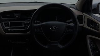 Used 2016 Hyundai Elite i20 [2014-2018] Sportz 1.2 Petrol Manual top_features Steering mounted controls