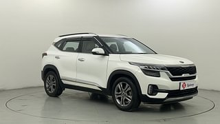 Used 2020 Kia Seltos HTX G Petrol Manual exterior RIGHT FRONT CORNER VIEW