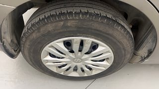 Used 2019 Maruti Suzuki Dzire [2017-2020] VDi AMT Diesel Automatic tyres RIGHT REAR TYRE RIM VIEW