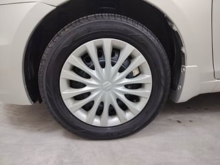 Used 2017 maruti-suzuki Ciaz Delta 1.3 Diesel Diesel Manual tyres LEFT FRONT TYRE RIM VIEW