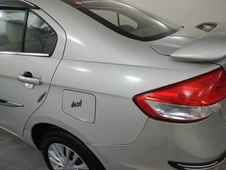 Used 2017 maruti-suzuki Ciaz Delta 1.3 Diesel Diesel Manual dents MINOR SCRATCH