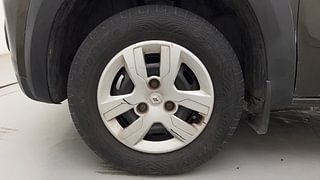 Used 2017 Renault Kwid [2015-2019] 1.0 RXT AMT Petrol Automatic tyres LEFT FRONT TYRE RIM VIEW