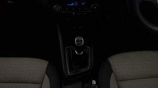 Used 2015 Hyundai Elite i20 [2014-2018] Asta 1.2 Petrol Manual interior GEAR  KNOB VIEW
