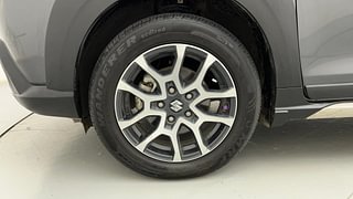 Used 2022 Maruti Suzuki XL6 Zeta AT Petrol Petrol Automatic tyres LEFT FRONT TYRE RIM VIEW