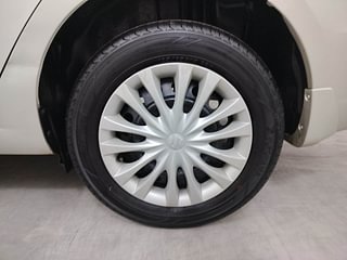 Used 2017 maruti-suzuki Ciaz Delta 1.3 Diesel Diesel Manual tyres LEFT REAR TYRE RIM VIEW