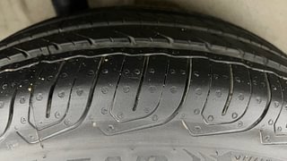 Used 2017 Maruti Suzuki Ignis [2017-2020] Zeta MT Petrol Petrol Manual tyres RIGHT REAR TYRE TREAD VIEW