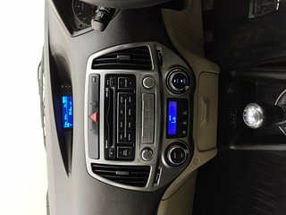 Used 2012 Hyundai i20 [2012-2014] Sportz 1.2 Petrol Manual interior MUSIC SYSTEM & AC CONTROL VIEW