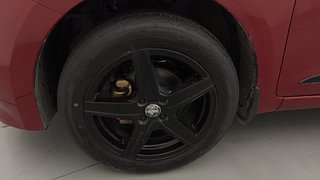 Used 2015 Hyundai Elite i20 [2014-2018] Asta 1.2 Petrol Manual tyres LEFT FRONT TYRE RIM VIEW