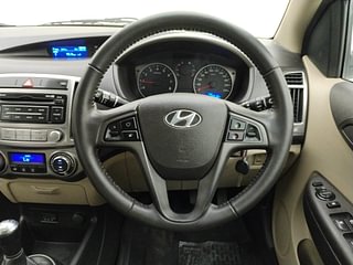 Used 2012 Hyundai i20 [2012-2014] Sportz 1.2 Petrol Manual interior STEERING VIEW