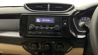 Used 2019 honda Amaze 1.2 S CVT i-VTEC Petrol Automatic interior MUSIC SYSTEM & AC CONTROL VIEW