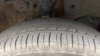 Used 2019 honda Amaze 1.2 S CVT i-VTEC Petrol Automatic tyres RIGHT FRONT TYRE TREAD VIEW