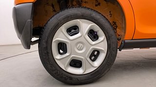 Used 2021 Maruti Suzuki S-Presso VXI+ Petrol Manual tyres RIGHT REAR TYRE RIM VIEW