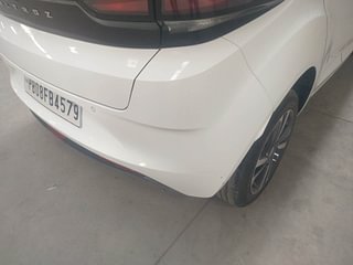 Used 2023 Tata Altroz XZ Plus 1.2 Petrol Manual dents MINOR SCRATCH