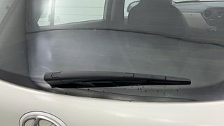 Used 2016 Hyundai Grand i10 [2013-2017] Asta 1.2 Kappa VTVT (O) Petrol Manual top_features Rear wiper
