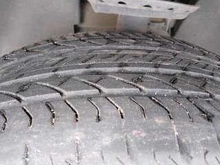 Used 2021 Tata Safari XZ Plus Diesel Manual tyres LEFT FRONT TYRE TREAD VIEW