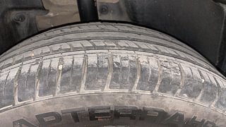 Used 2019 Nissan Kicks XV Petrol Petrol Manual tyres RIGHT REAR TYRE TREAD VIEW