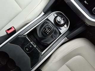 Used 2021 Tata Safari XZ Plus Diesel Manual interior GEAR  KNOB VIEW