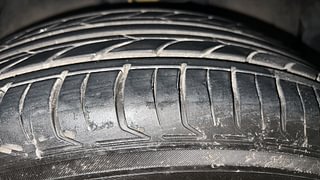 Used 2019 Toyota Innova Crysta 2.4 V 7 STR Diesel Manual tyres RIGHT FRONT TYRE TREAD VIEW
