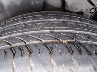 Used 2021 Tata Safari XZ Plus Diesel Manual tyres RIGHT REAR TYRE TREAD VIEW