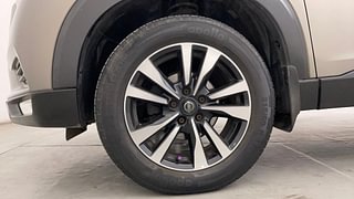 Used 2019 Nissan Kicks XV Petrol Petrol Manual tyres LEFT FRONT TYRE RIM VIEW