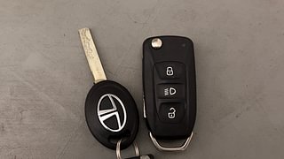 Used 2022 Tata Punch Adventure MT Petrol Manual extra CAR KEY VIEW