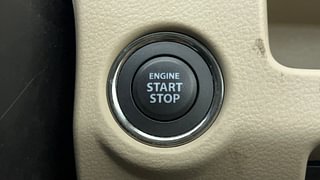 Used 2018 Maruti Suzuki Ciaz Alpha AT Petrol Petrol Automatic top_features Keyless start