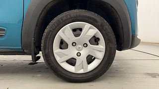Used 2023 Renault Kwid 1.0 RXT AMT SCE Petrol Automatic tyres RIGHT FRONT TYRE RIM VIEW