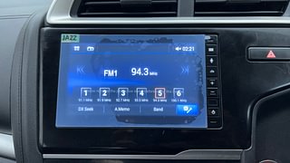 Used 2022 honda Jazz VX CVT Petrol Automatic top_features Integrated (in-dash) music system