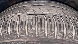 Used 2017 Maruti Suzuki Baleno [2015-2019] Zeta AT Petrol Petrol Automatic tyres RIGHT FRONT TYRE TREAD VIEW