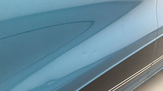 Used 2023 Renault Kwid 1.0 RXT AMT SCE Petrol Automatic dents MINOR DENT
