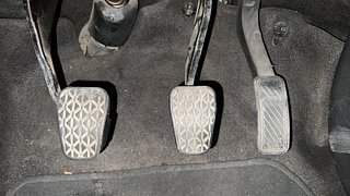 Used 2016 Ford Figo [2015-2019] Trend 1.5 TDCi Diesel Manual interior PEDALS VIEW