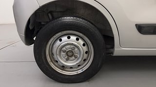 Used 2014 Maruti Suzuki Wagon R 1.0 [2013-2019] LXi CNG Petrol+cng Manual tyres RIGHT REAR TYRE RIM VIEW