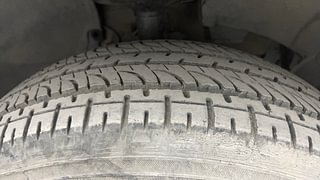 Used 2013 Nissan Terrano [2013-2017] XL Petrol Petrol Manual tyres RIGHT FRONT TYRE TREAD VIEW